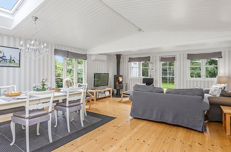 Vakantiehuis "Fernandine" - 400m from the sea