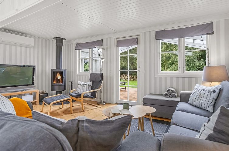 Vakantiehuis "Fernandine" - 400m from the sea