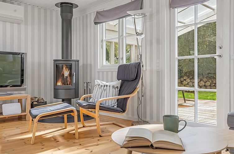 Vakantiehuis "Fernandine" - 400m from the sea