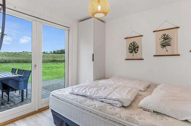 Vakantiehuis "Litle" - 30m from the sea