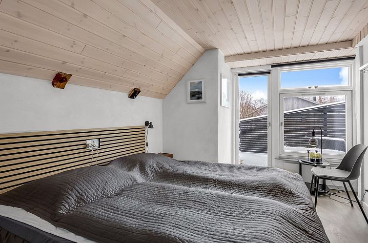 Vakantiehuis "Milutin" - 650m from the sea