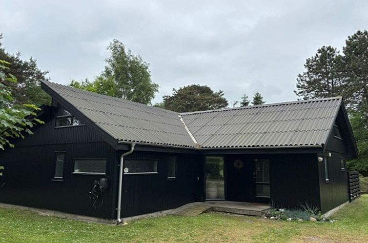 Vakantiehuis "Gjorgjija" - 50m from the sea