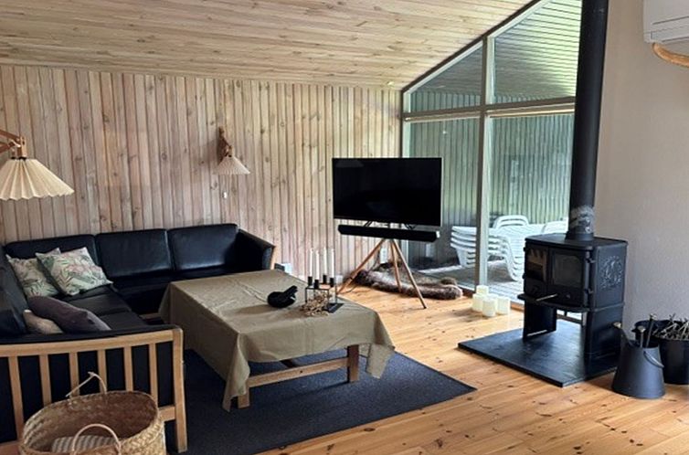 Vakantiehuis "Gjorgjija" - 50m from the sea