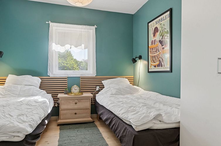 Vakantiehuis "Ømund" - 600m to the fjord