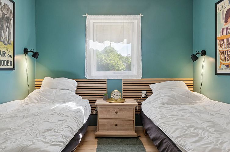 Vakantiehuis "Ømund" - 600m to the fjord