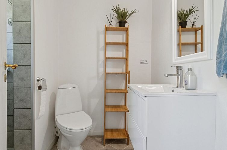 Vakantiehuis "Ømund" - 600m to the fjord