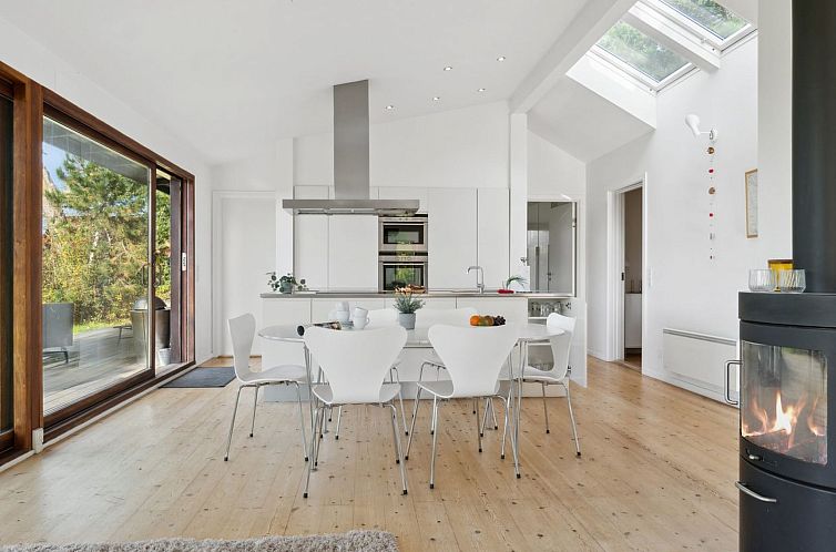 Vakantiehuis "Erikka" - 300m to the fjord