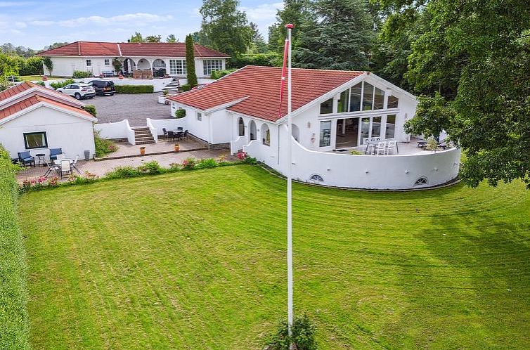 Vakantiehuis "Mikkeline" - 575m to the fjord