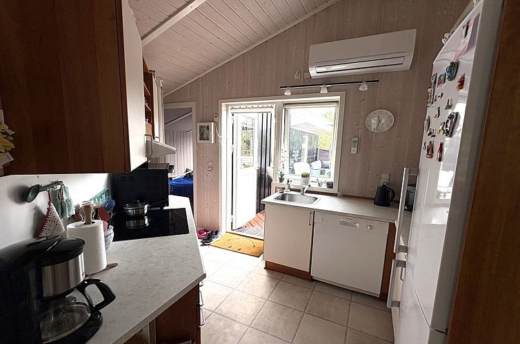 Vakantiehuis "Rikhard" - 175m to the fjord