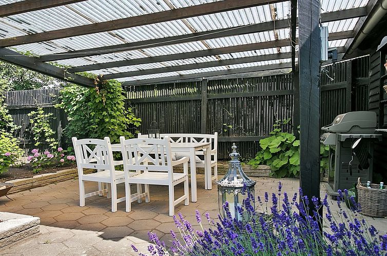 Vakantiehuis "Sibo" - 1.5km from the sea