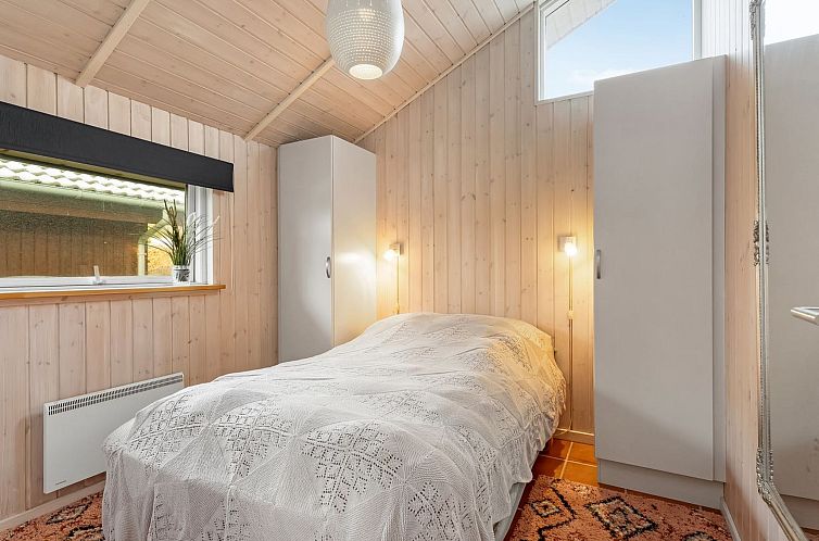 Vakantiehuis "Wyanet" - 600m from the sea