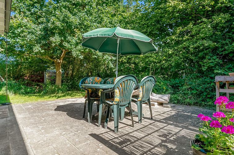 Vakantiehuis "Elkea" - 150m from the sea