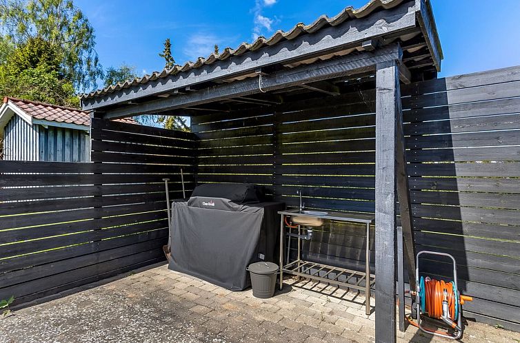 Vakantiehuis "Prohor" - 150m from the sea