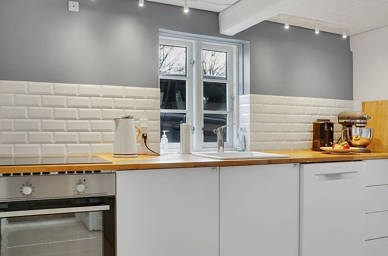 Vakantiehuis "Sibo" - 1.5km from the sea