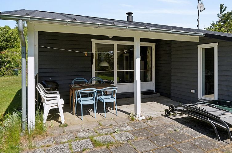 Vakantiehuis "Ginette" - 500m from the sea