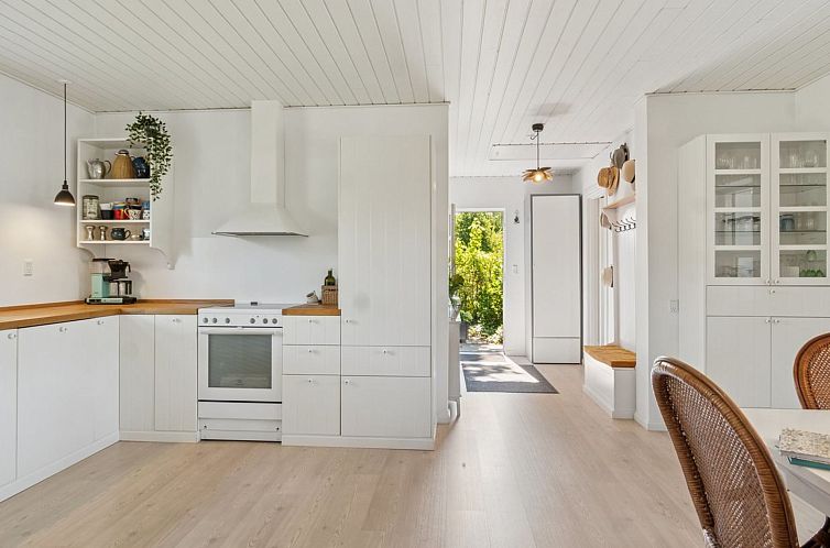 Vakantiehuis "Claudine" - 300m from the sea