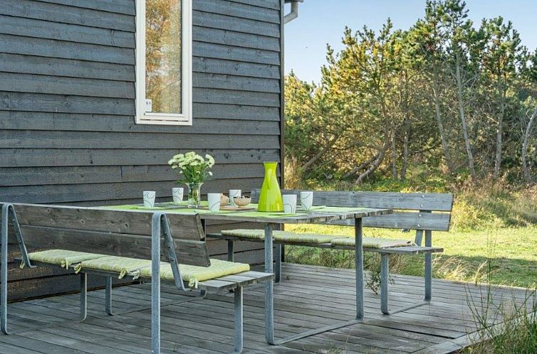 Vakantiehuis "Helin" - 100m from the sea