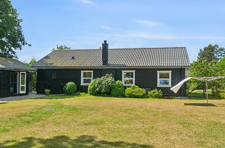 Vakantiehuis "Botwith" - 125m from the sea