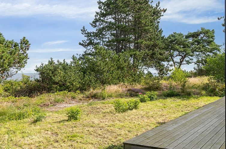 Vakantiehuis "Lisbeth" - 400m from the sea