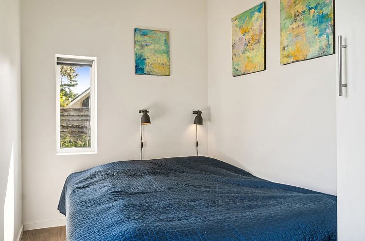 Vakantiehuis "Lisbeth" - 400m from the sea