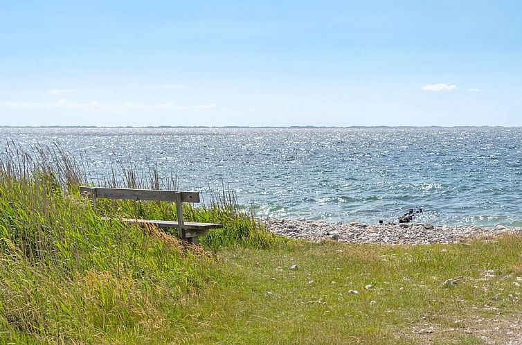 Vakantiehuis "Henrik" - 100m from the sea