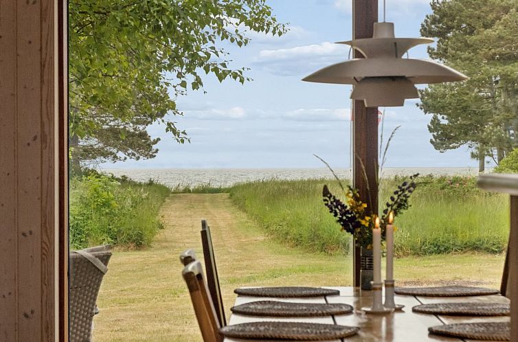 Vakantiehuis "Sarita" - 200m from the sea