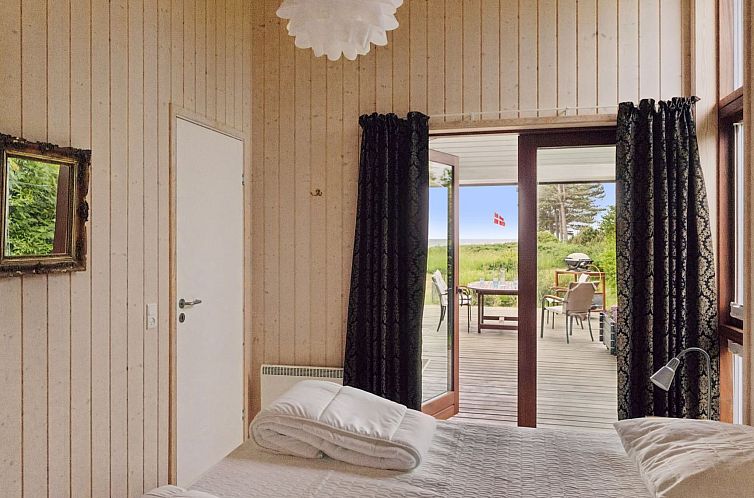 Vakantiehuis "Sarita" - 200m from the sea