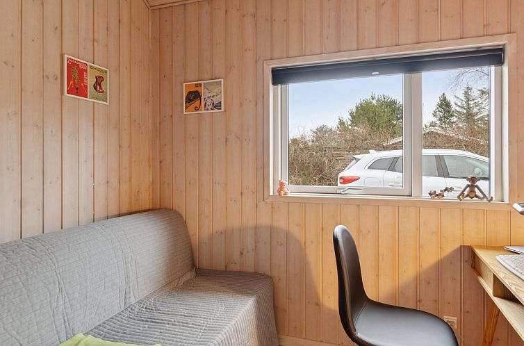 Vakantiehuis "Dzavid" - 50m from the sea