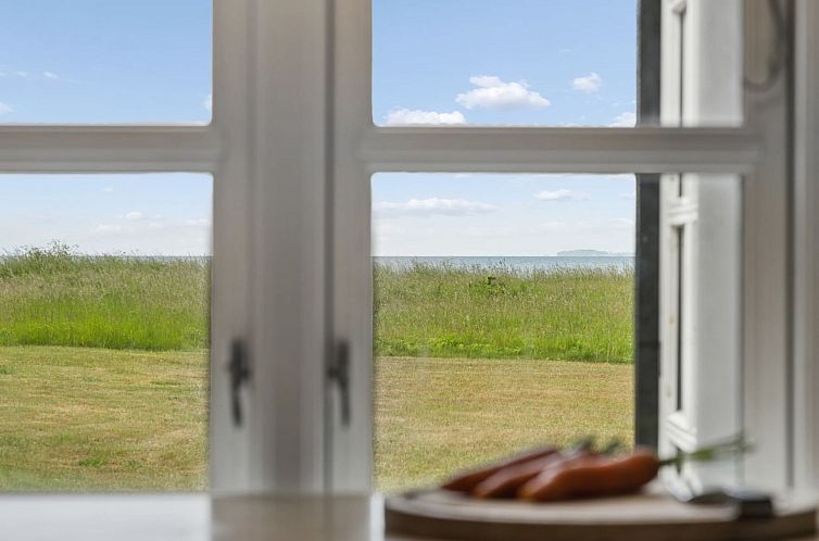 Vakantiehuis "Lavrens" - 300m from the sea