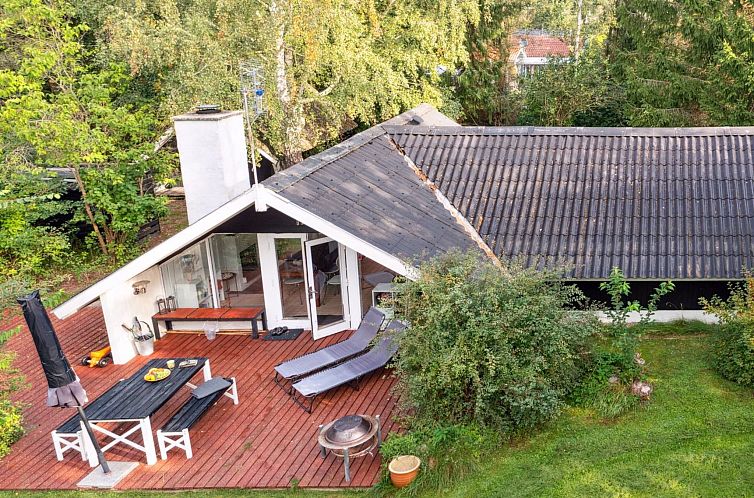 Vakantiehuis "Ninni" - 3.2km from the sea