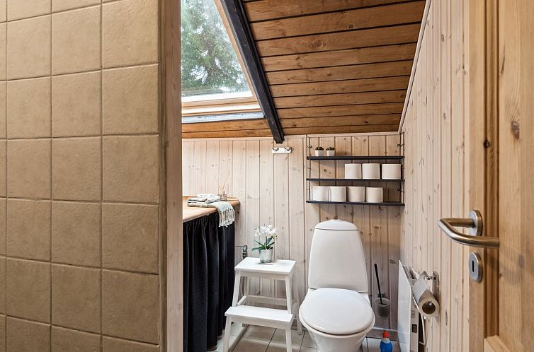 Vakantiehuis "Ninni" - 3.2km from the sea