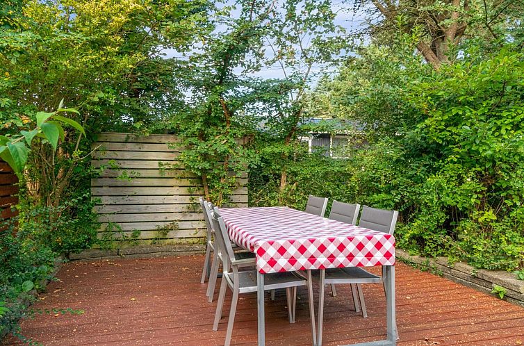 Vakantiehuis "Keke" - 2.5km from the sea