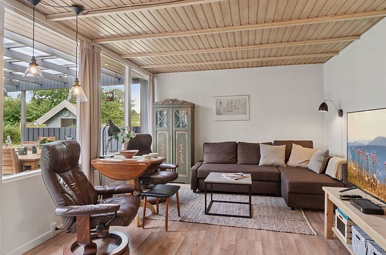 Vakantiehuis "Geske" - 3.2km from the sea