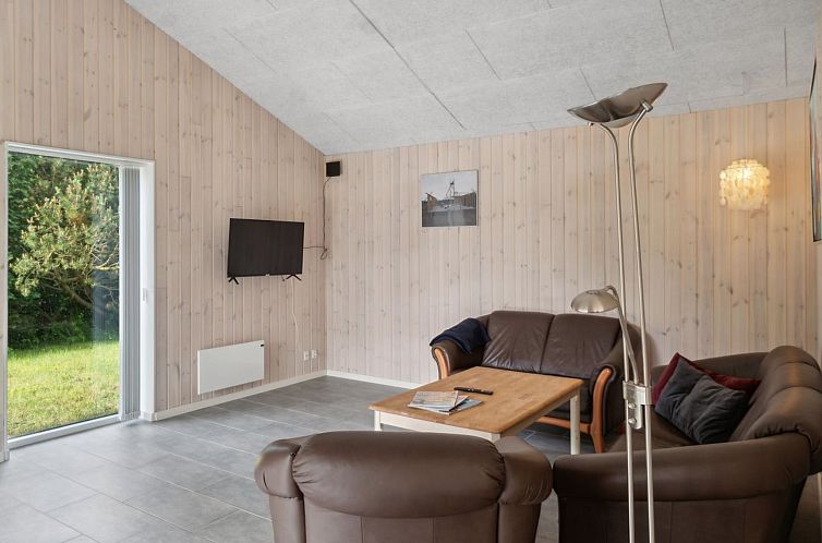 Vakantiehuis "Dorreth" - 3.2km from the sea