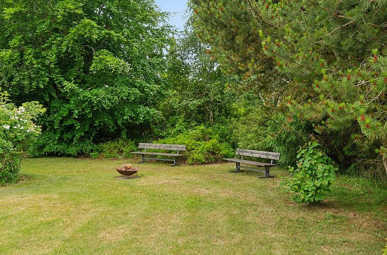 Vakantiehuis "Merita" - 1.1km from the sea