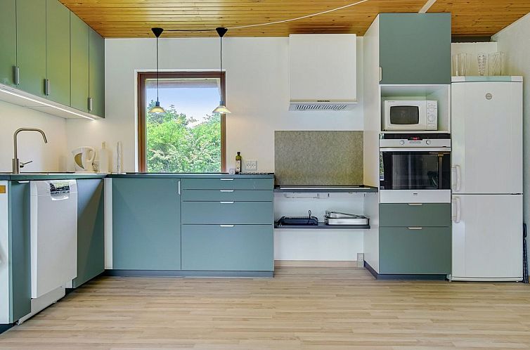 Vakantiehuis "Merita" - 1.1km from the sea