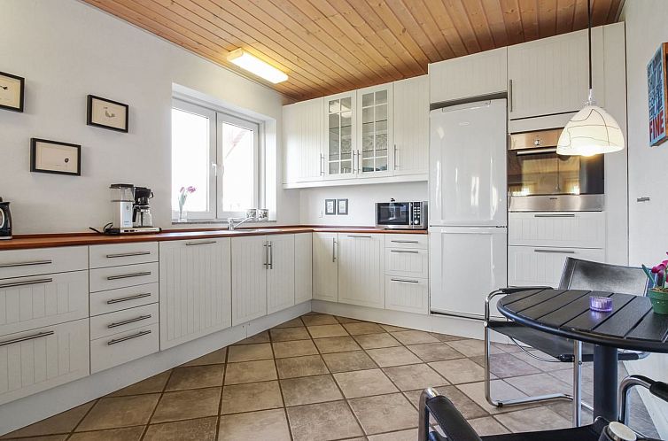 Appartement "Ettie" - 6km from the sea