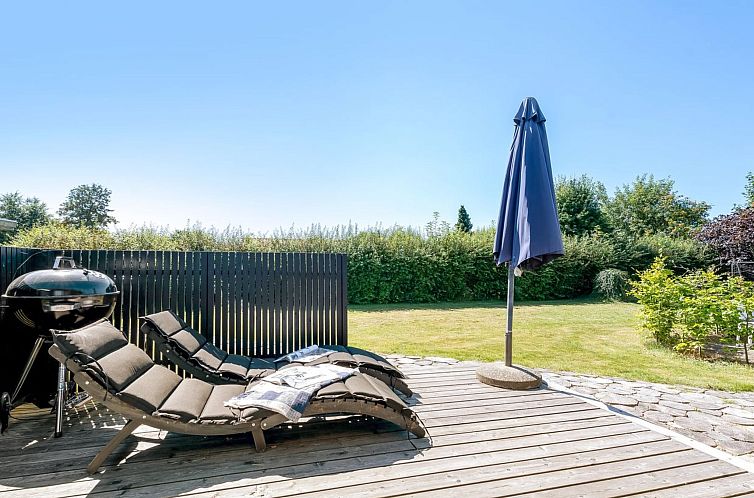 Vakantiehuis "Bjerne" - 200m from the sea