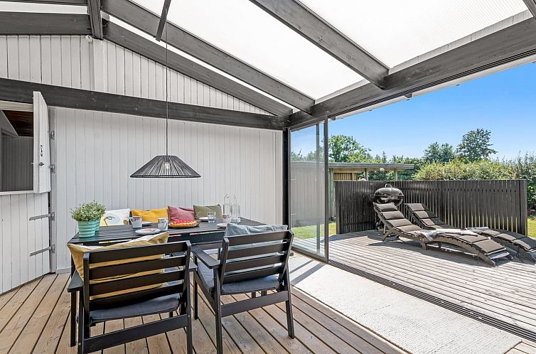 Vakantiehuis "Keke" - 120m from the sea