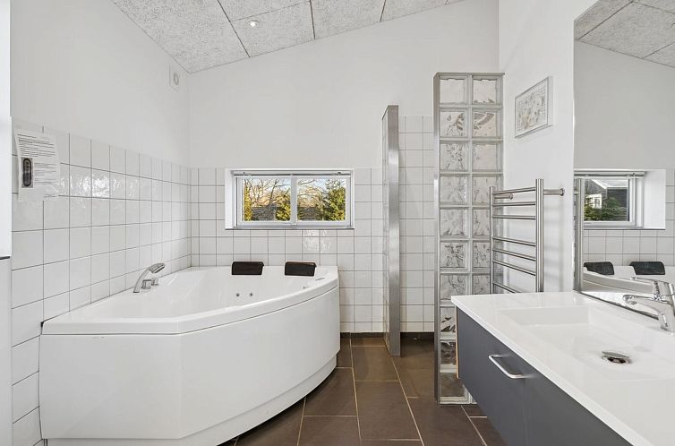 Vakantiehuis "Keke" - 120m from the sea