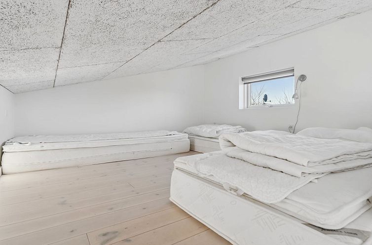 Vakantiehuis "Keke" - 120m from the sea