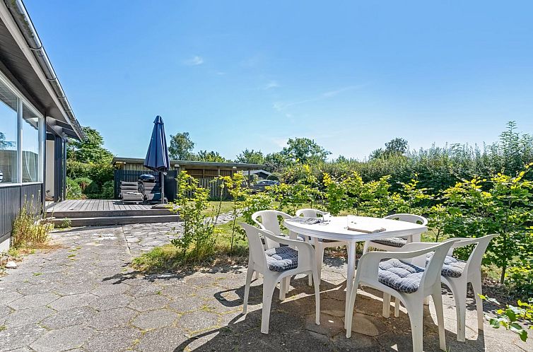 Vakantiehuis "Keke" - 120m from the sea