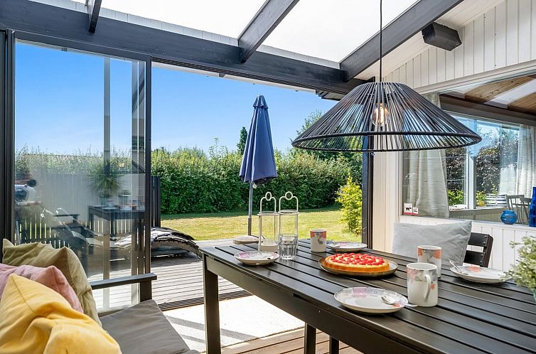 Vakantiehuis "Keke" - 120m from the sea