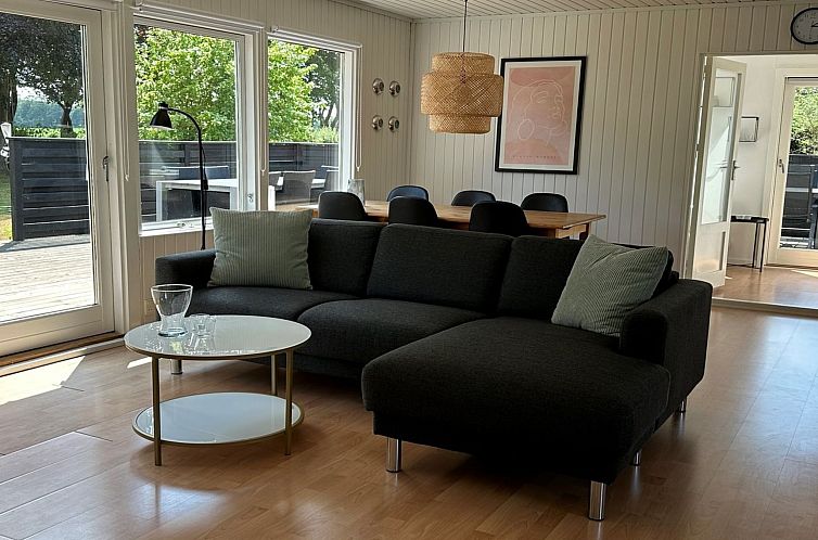 Vakantiehuis "Francis" - 300m from the sea