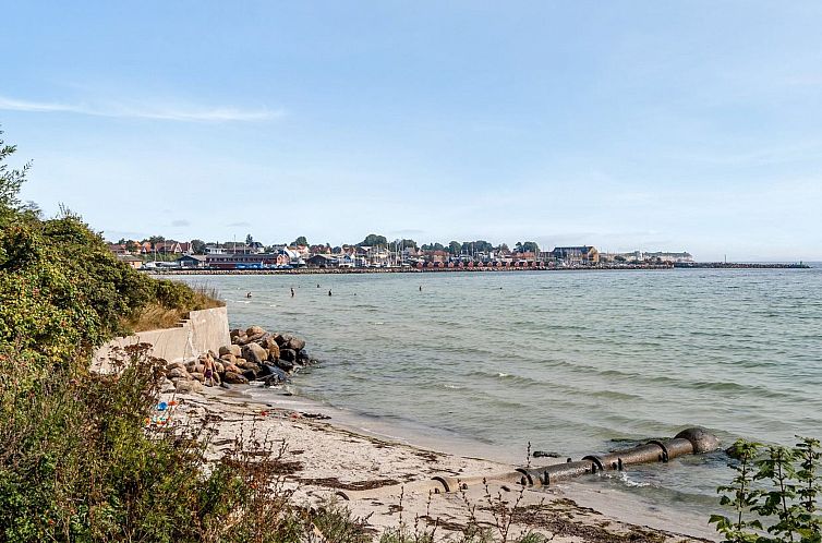 Vakantiehuis "Ilkka" - 175m from the sea