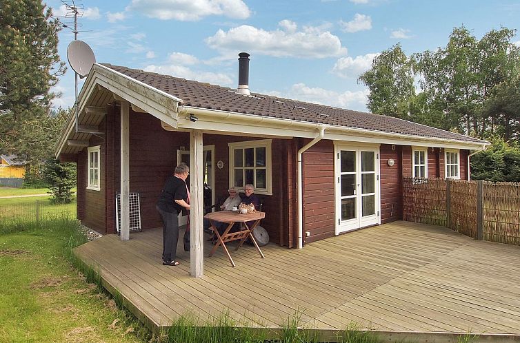 Vakantiehuis "Lilian" - 600m from the sea