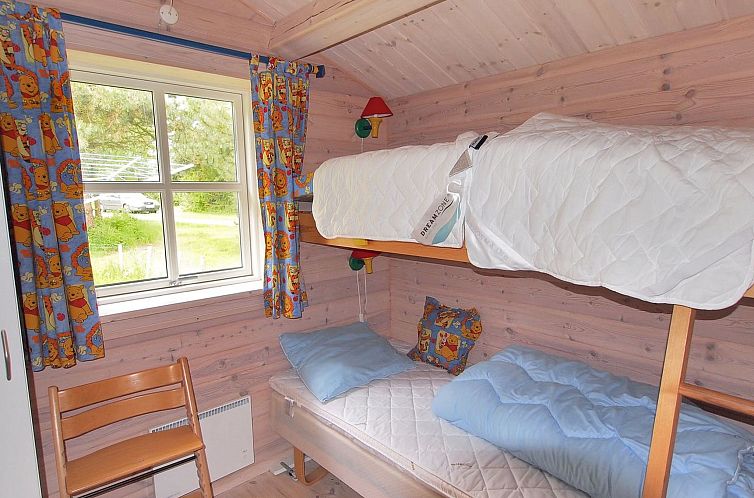 Vakantiehuis "Lilian" - 600m from the sea