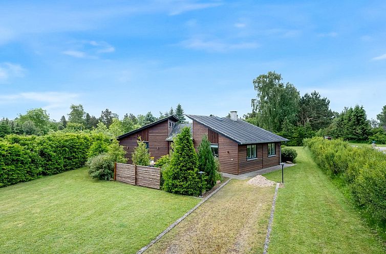 Vakantiehuis "Zuhra" - 250m from the sea