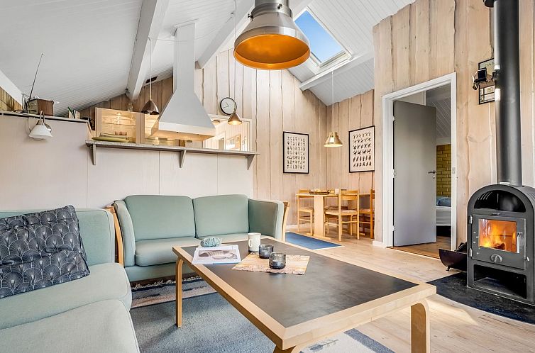 Vakantiehuis "Hedde" - 100m from the sea