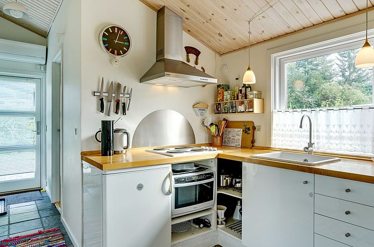 Vakantiehuis "Leani" - 200m from the sea